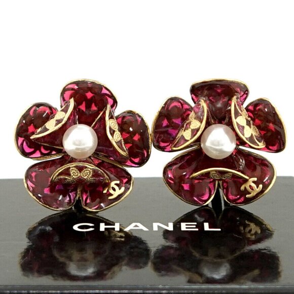 CHANEL Red Gripoix Camellia Flower Earrings Gold Tone 01A Auth w/Box #22000 - Picture 1 of 5